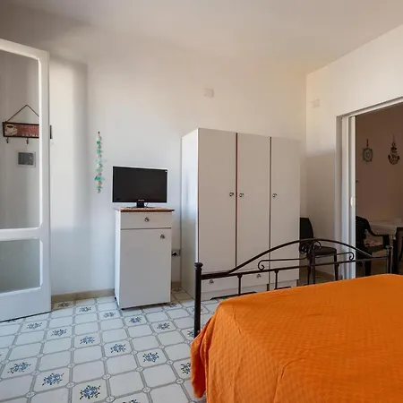 Sud Sud Torre Lapillo